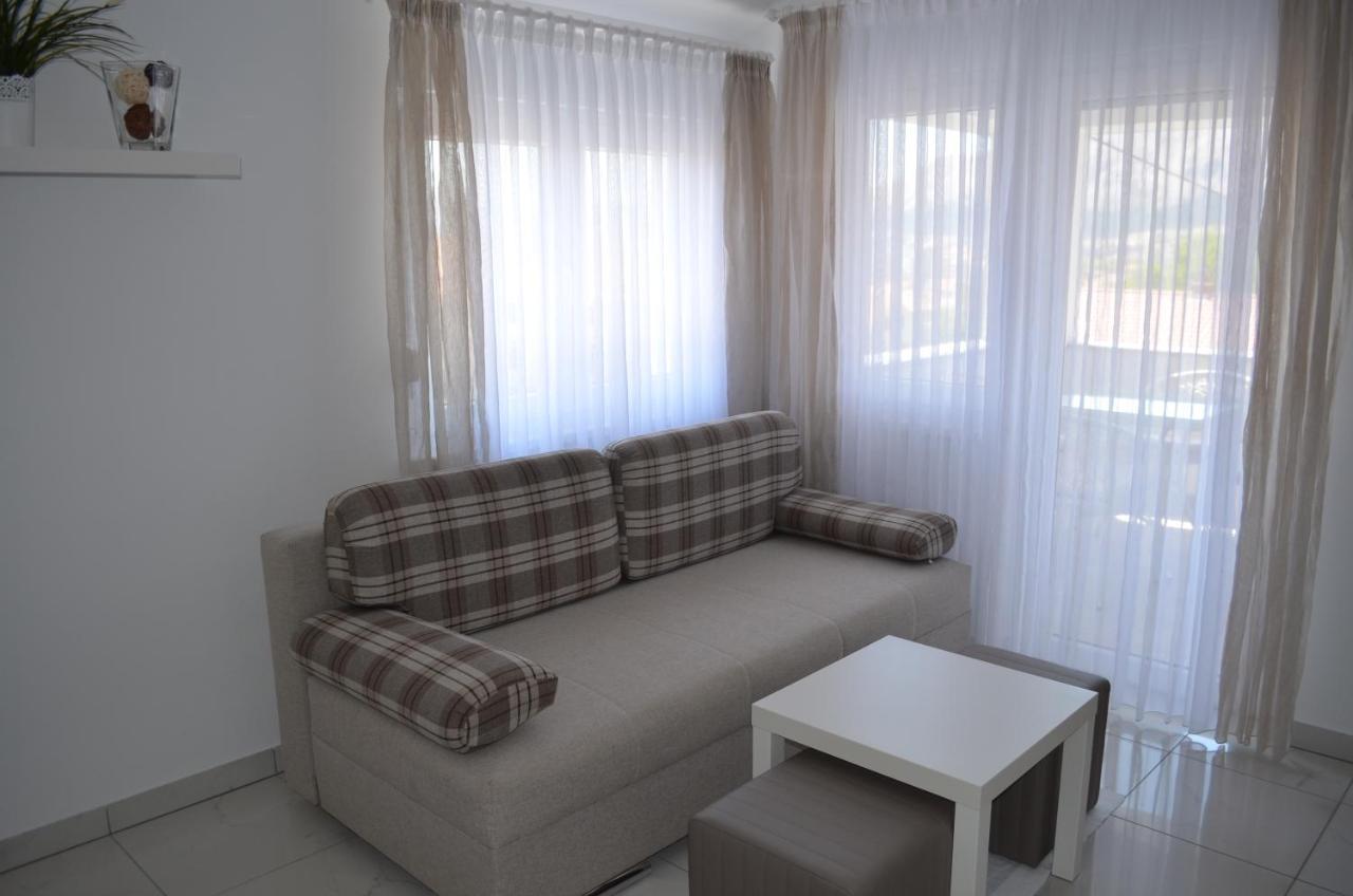 Apartments Susec Baska  Bagian luar foto