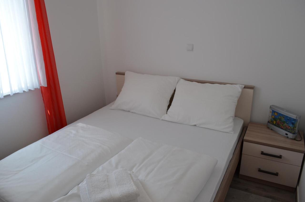 Apartments Susec Baska  Bagian luar foto