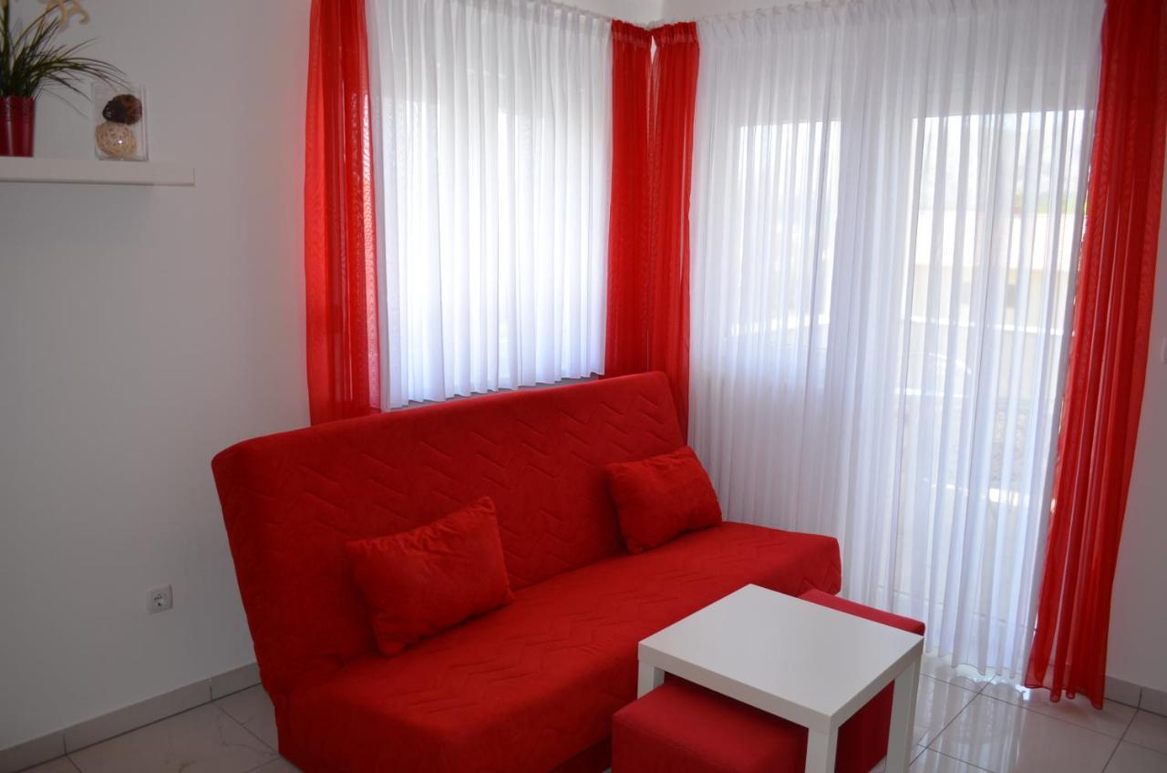 Apartments Susec Baska  Bagian luar foto